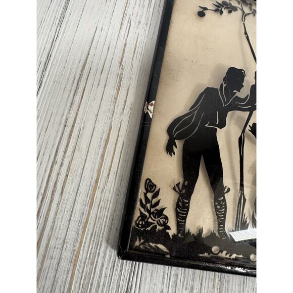 Vintage Pair of Victorian Convex Reverse Painted Bubble Glass Framed Silhouettes - Picture 4 of 14